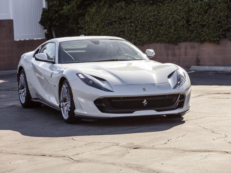  Ferrari 812 Superfast 2017 года  (NA) (фото 23 из 23)